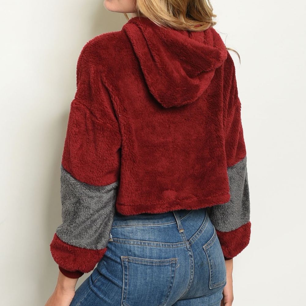 2 Left - NWOT Burgundy & Gray Crop Sherpa Hoodie - Picture 2 of 2